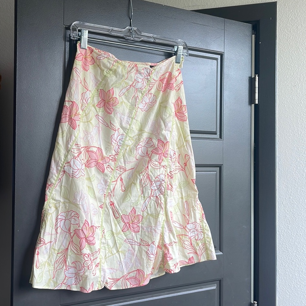 Apostrophe floral skirt